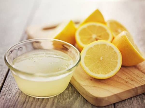 Lemon Juice And Honey Dab